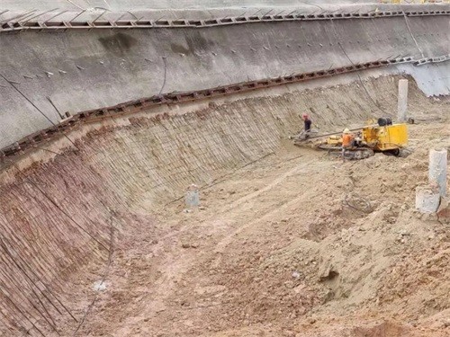 柳南基坑边坡加固